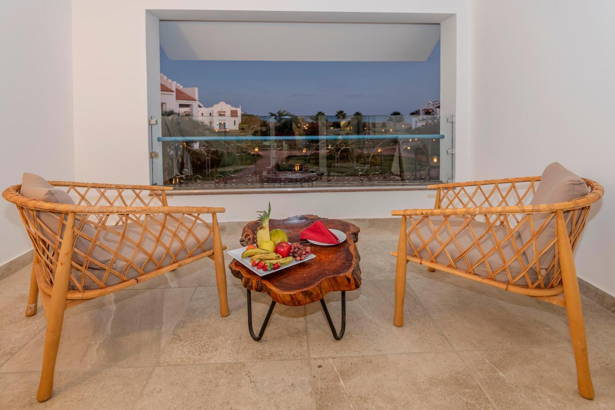 Lahami Bay Beach Resort Abū Ghuşūn Bagian luar foto