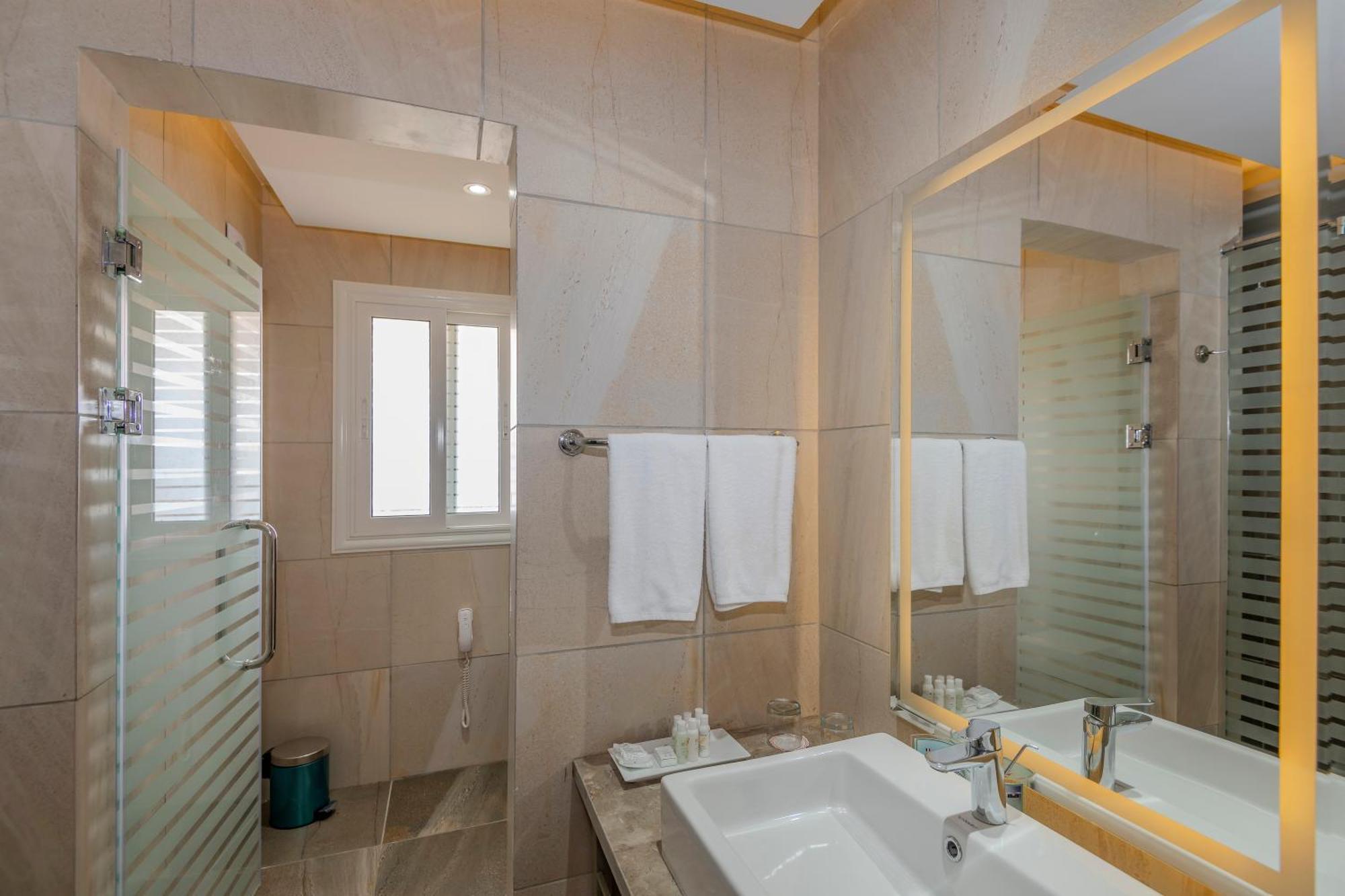 Lahami Bay Beach Resort Abū Ghuşūn Bagian luar foto
